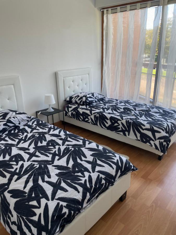 Appartement 2 Chambres Avec Parking Prive Gratuit 디종 외부 사진